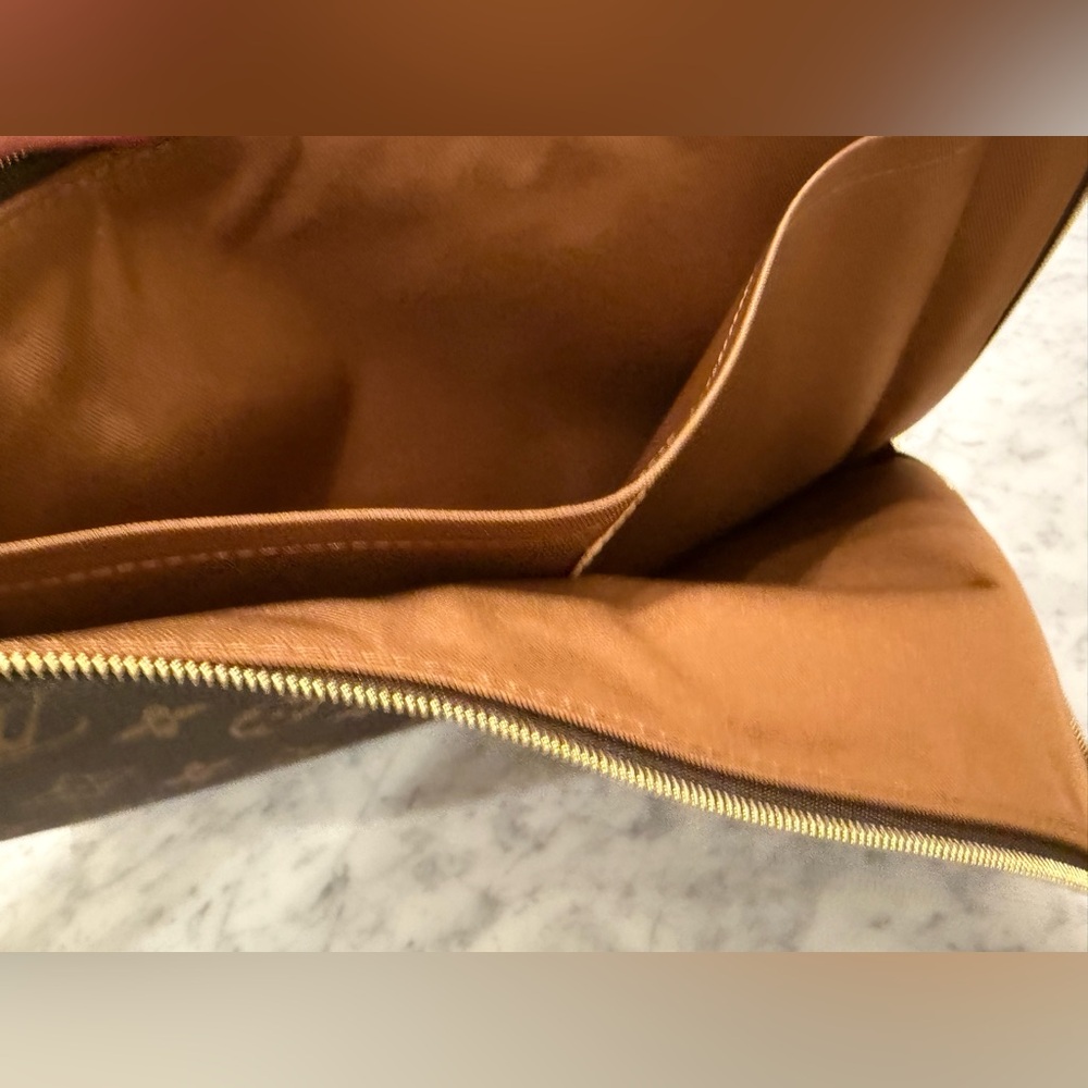 Louis Vuitton Laptop Case - image 5